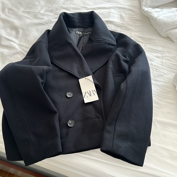 Zara soft double breasted soft cropped coat - Picture 4 of 4